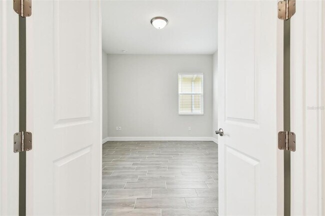 Building Photo - 2973 Breezy Meadows Dr