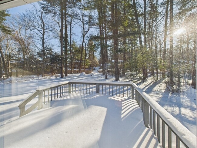 Building Photo - 24 Walpole St