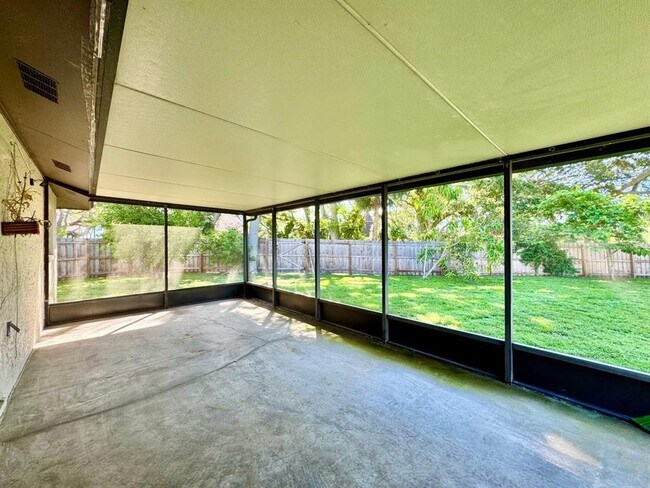 Building Photo - 3195 Chamblee Ln