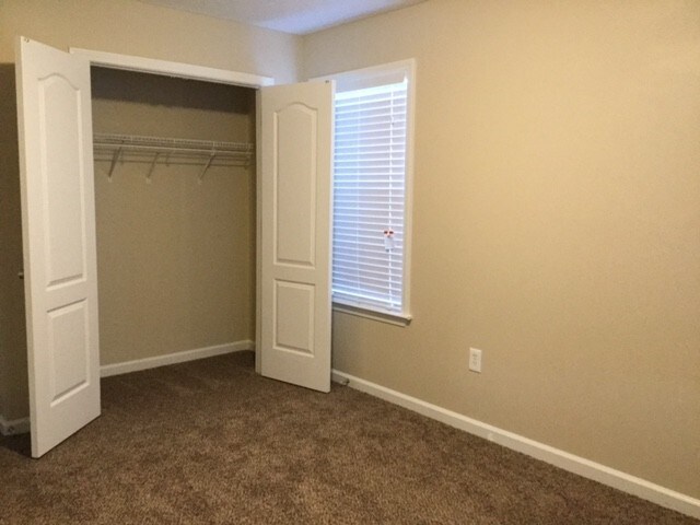 Building Photo - 1671 Brimhill Ln