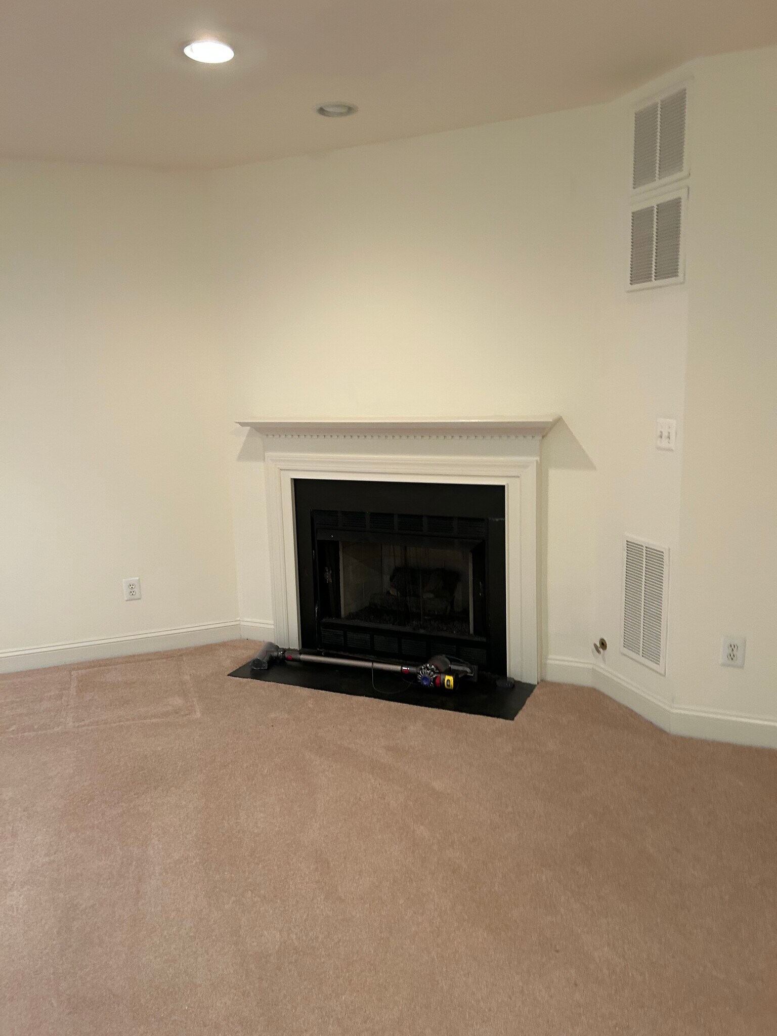 Building Photo - 1719 22nd Ct N