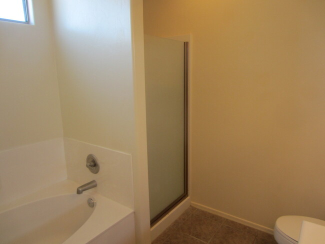Building Photo - Available July 1st Handsome 3 Bedroom & 2 ...