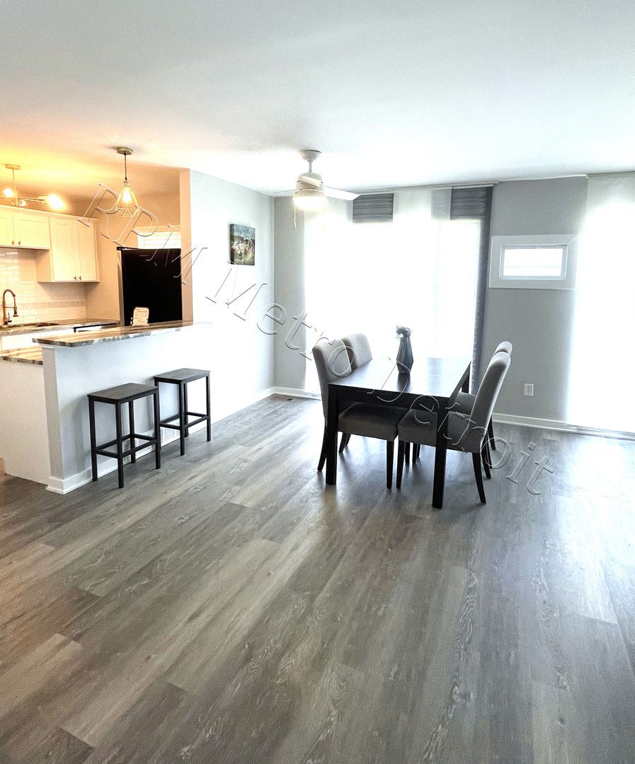 Building Photo - 22148 Dante St