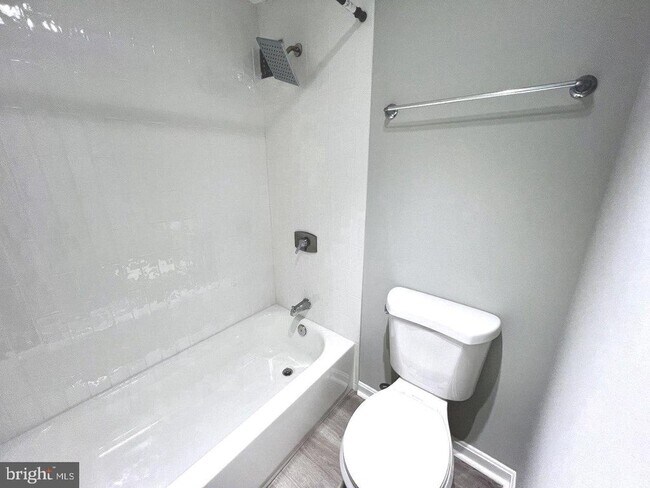 Building Photo - 3701 S George Mason Dr