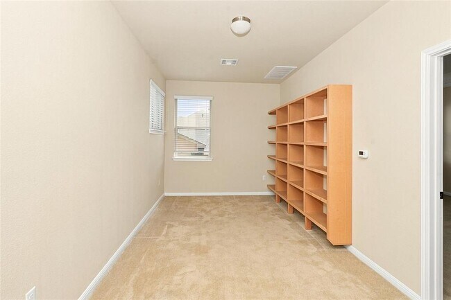 Building Photo - 516 Tula Trail