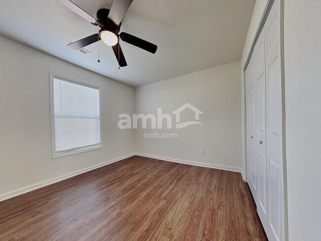 Building Photo - 3342 Hunt Crest Rd