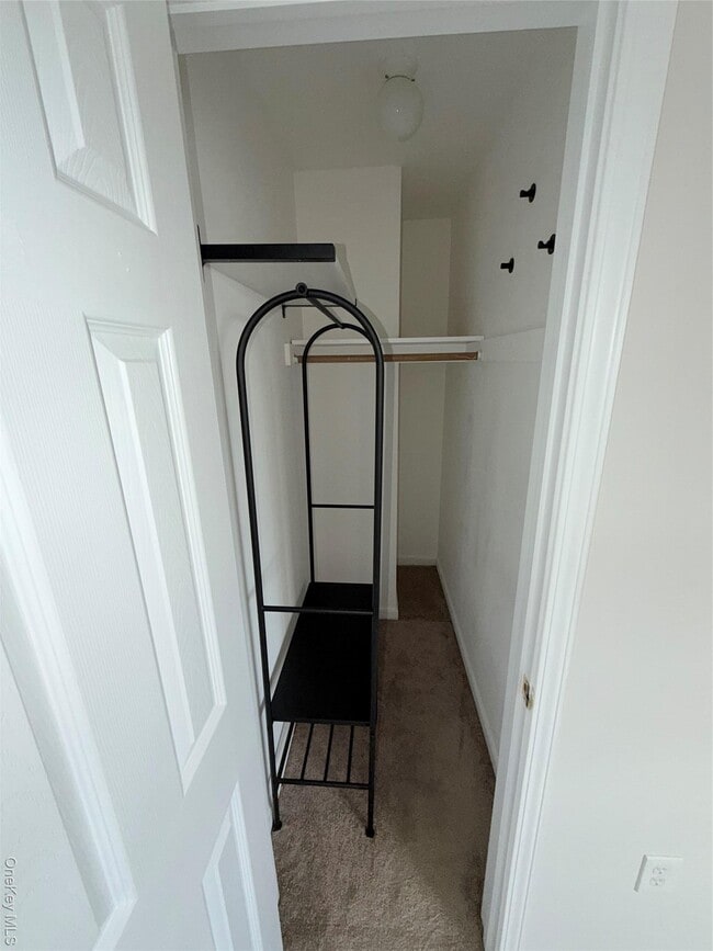 Building Photo - 219 Mary Lou Ave