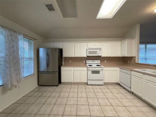 Building Photo - 21315 Pepperberry Trail