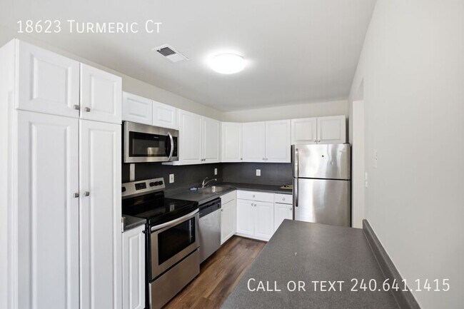 Building Photo - 18623 Turmeric Ct