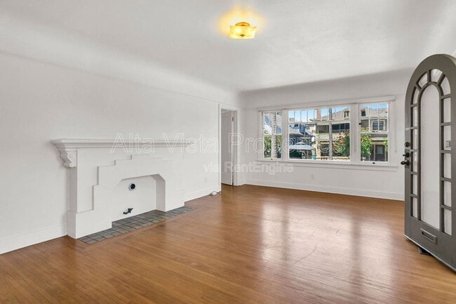 Building Photo - 301 Brookes Ave