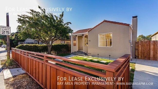 Primary Photo - 146 Roosevelt Ave