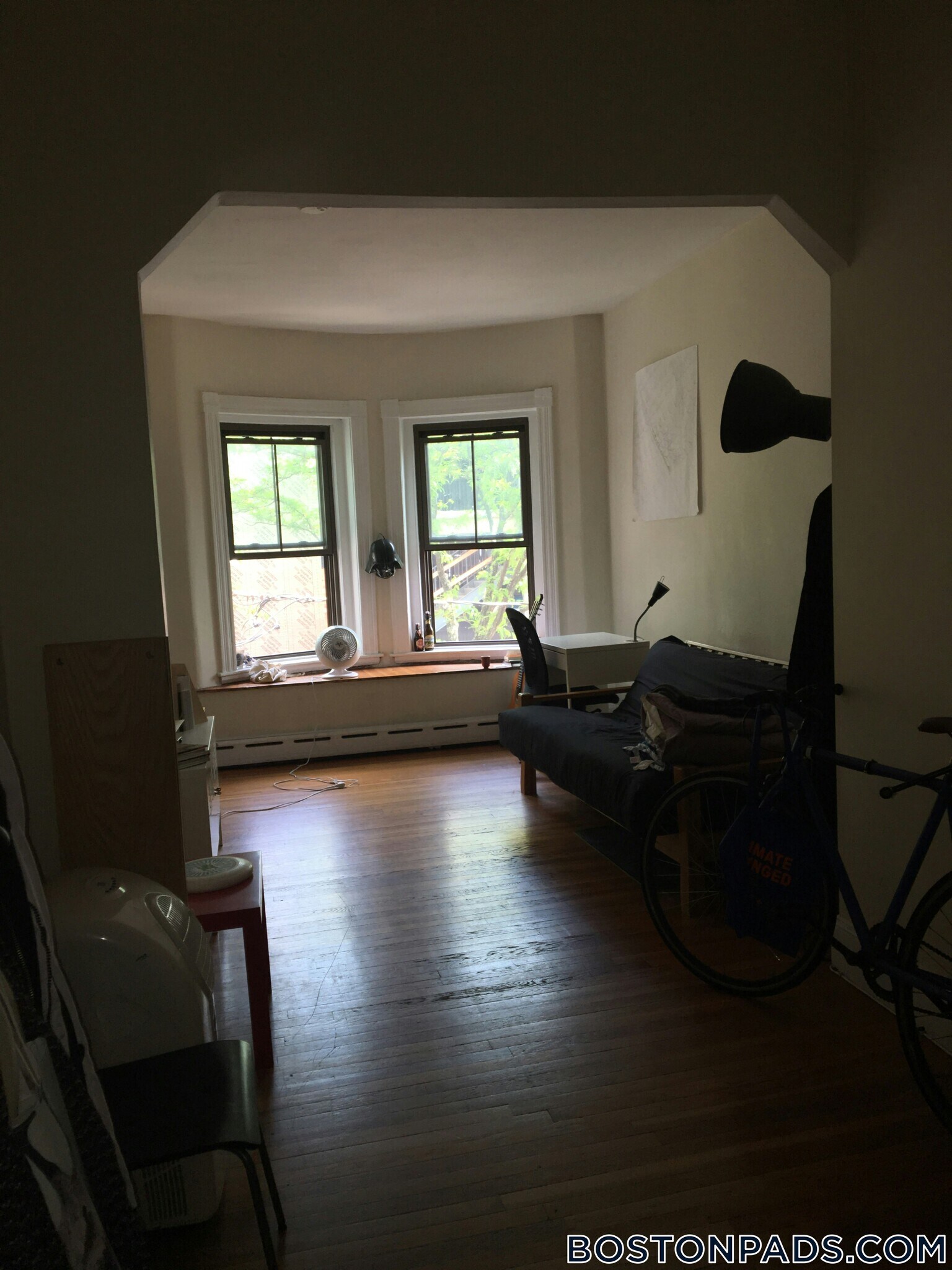 Building Photo - 114 Willow St