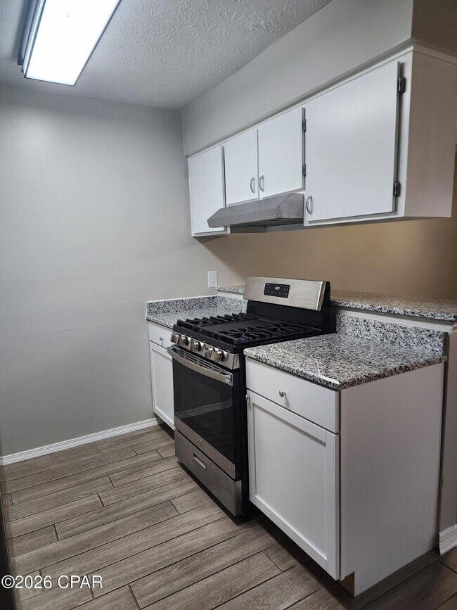 Building Photo - 6568 Harbour Blvd