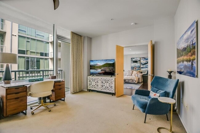 Building Photo - 1600 Barton Springs Rd