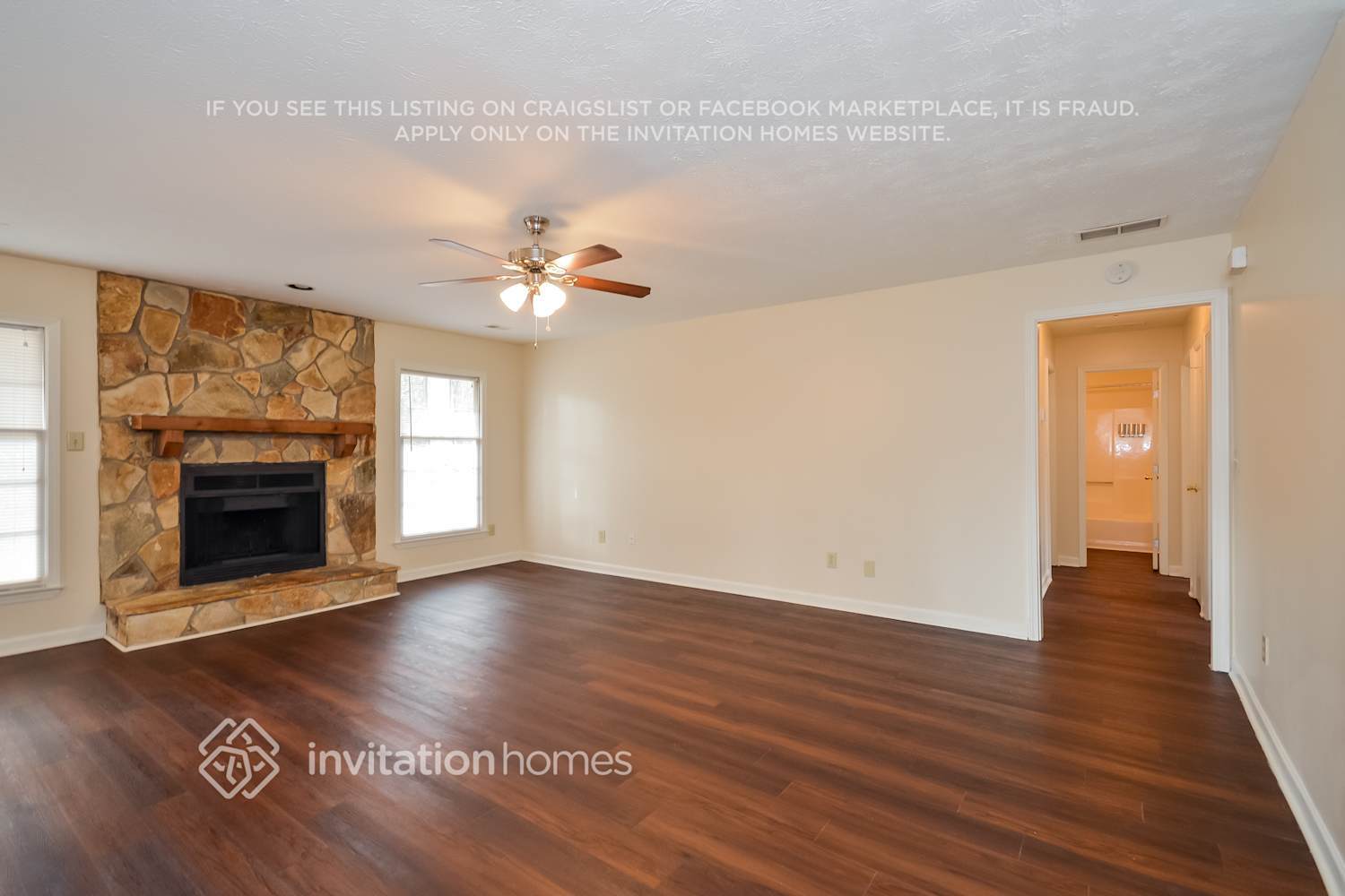 Building Photo - 403 Cindy Dr SE