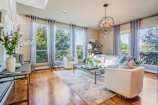 Building Photo - 1333 St Joseph St