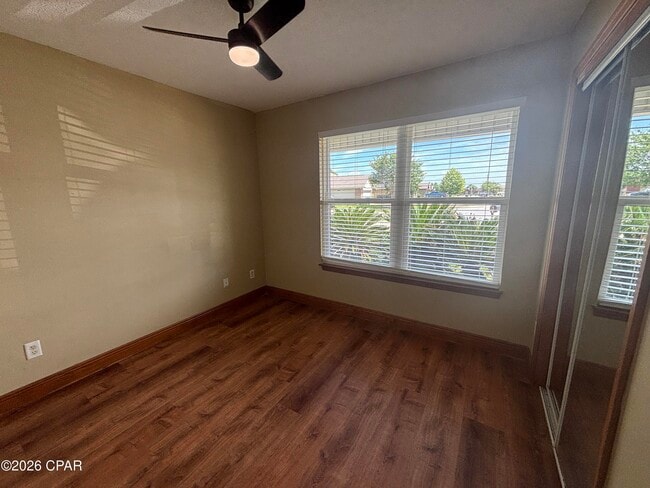 Building Photo - 4701 Deerfield Dr