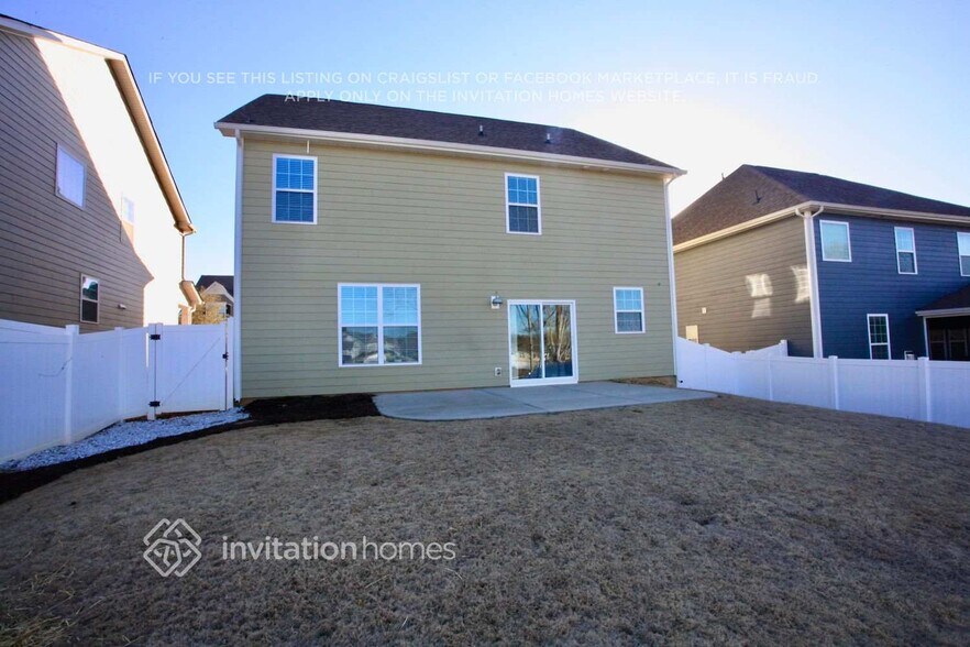 Building Photo - 7836 Sawgrass Ln