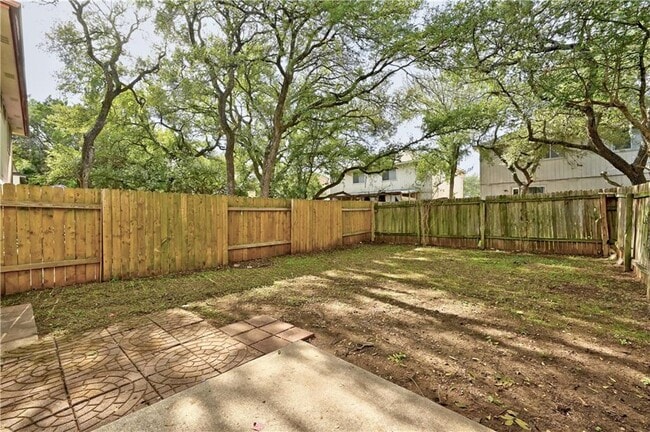 Building Photo - 9602 Nightjar Dr