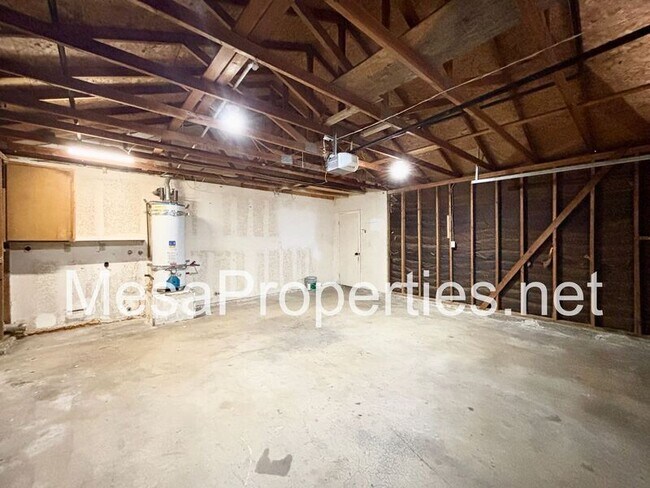 Building Photo - 16461 Spruce St