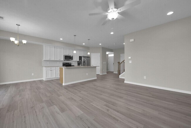 Building Photo - 5515 Fawnsbury Ct