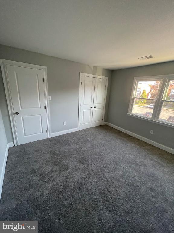 Building Photo - 6415 Whitwell Ct