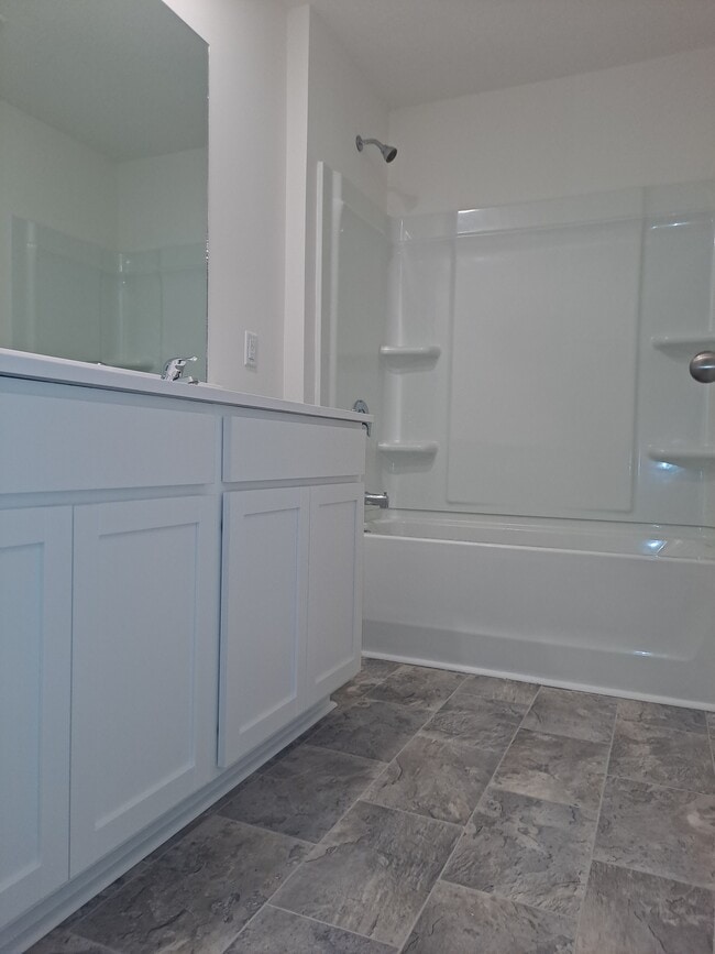 Building Photo - 144 Ibis Loop