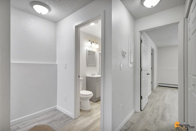 Building Photo - 4011 E Turnagain Blvd