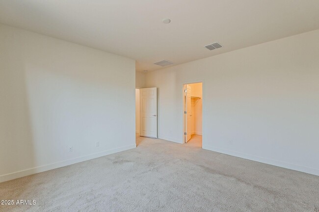 Building Photo - 10962 W Taylor St