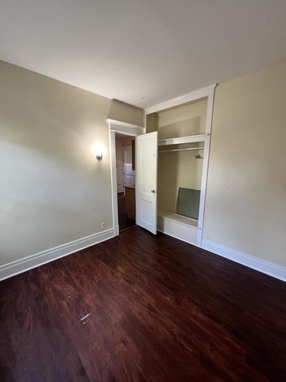 Building Photo - 1022 Hertel Ave
