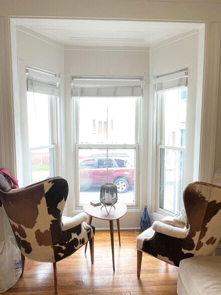 Building Photo - 2 Worcester St