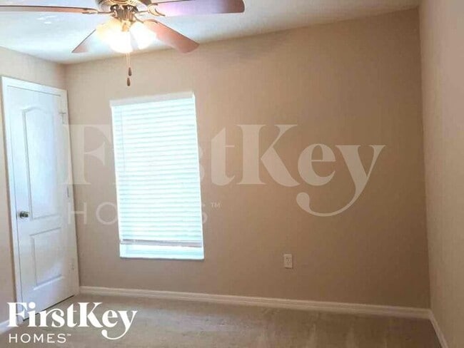 Building Photo - 4196 Winding Vine Dr