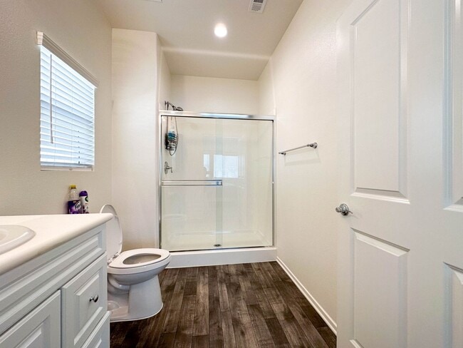 Building Photo - COMING SOON! * RARE OPPORTUNITY * SENIOR (55+) ROOM FOR RENT IN PRISTINE GATED COMMUNITY IN MENIFEE!