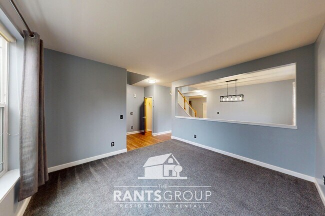 Building Photo - Updated Yelm Home with A/C, Bonus Room, and Fenced Yard!