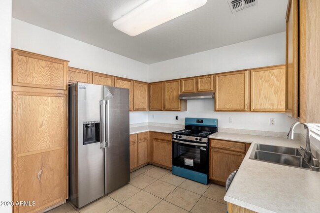 Building Photo - 1501 S 113th Dr