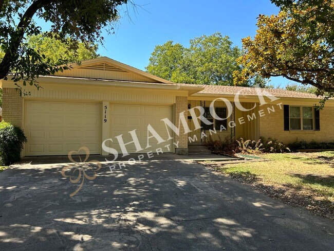Building Photo - 5119 Loch Lomond Dr