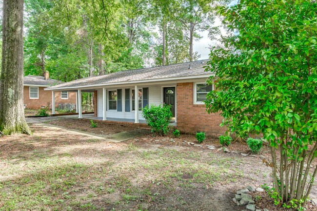Building Photo - 3414 Bush River Rd