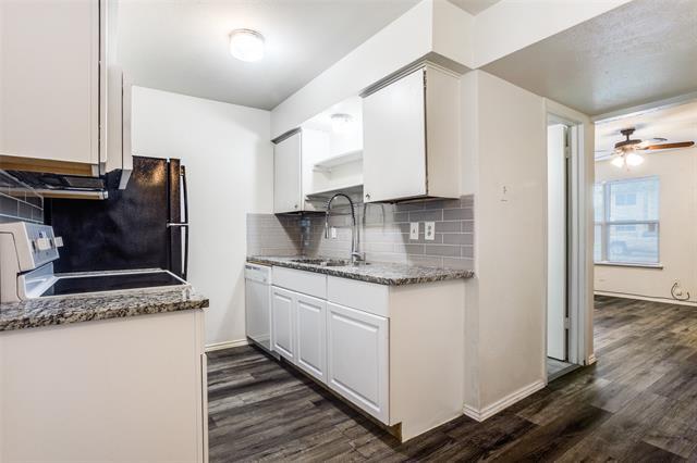 Building Photo - 2734 Patricia Ln