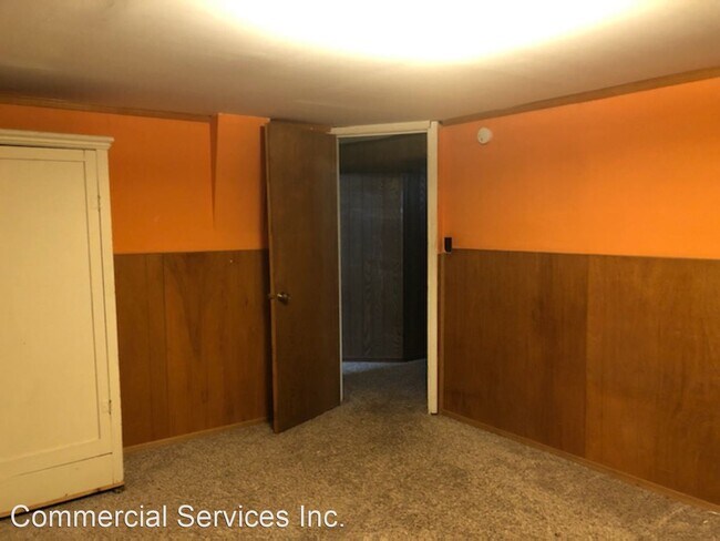 Building Photo - 3 br, 2 bath House - 1432 S Ash