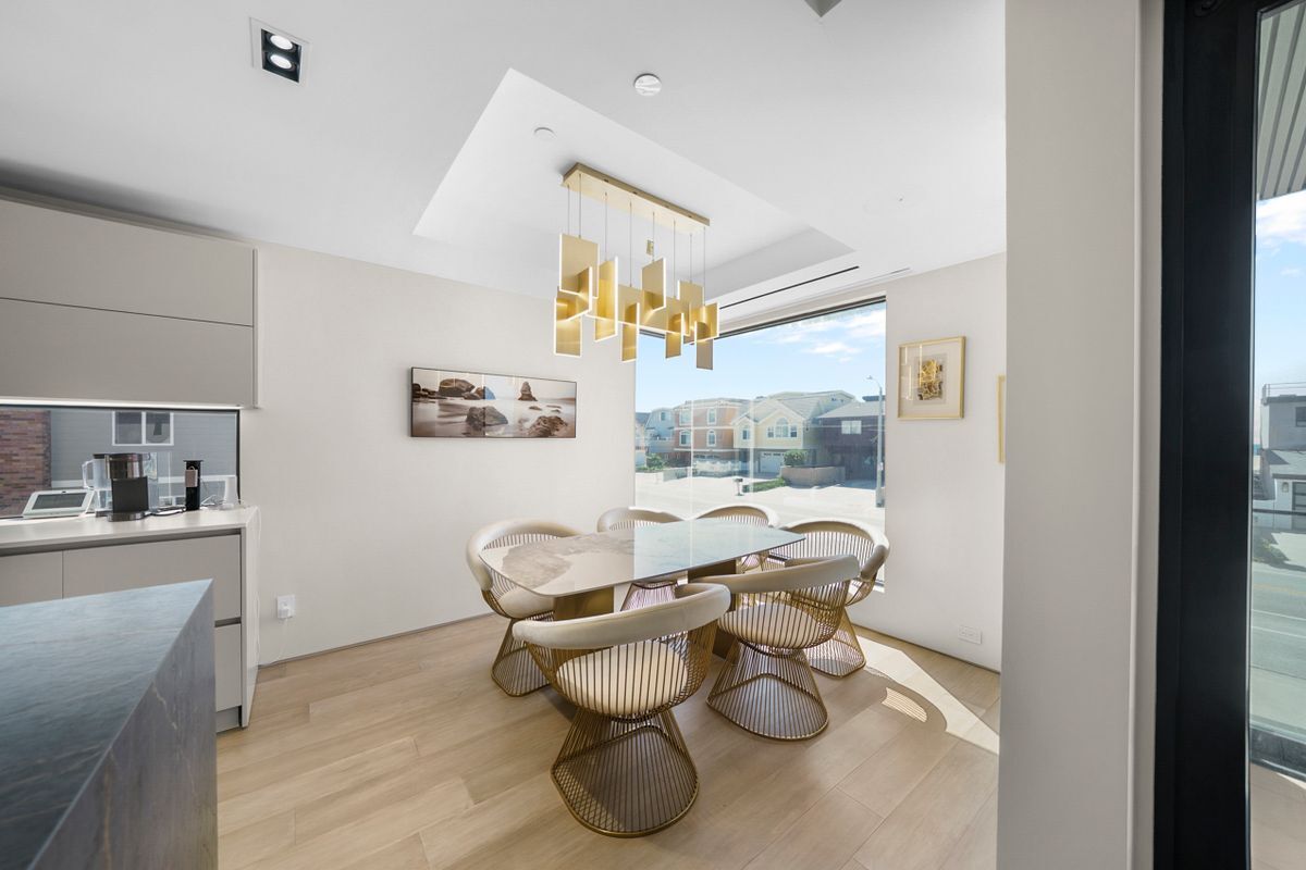 Building Photo - 1500 Ocean Dr