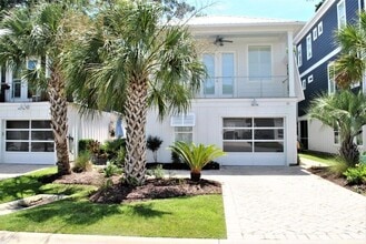 Building Photo - Clambake Cove