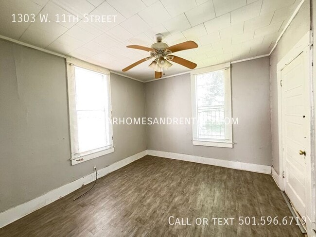 Building Photo - 1303 W 11th St