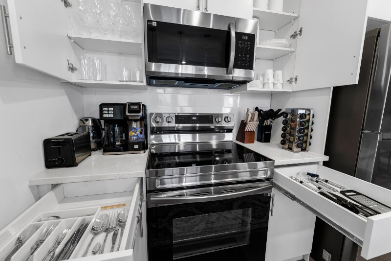 Building Photo - 616 Trikomo Dr