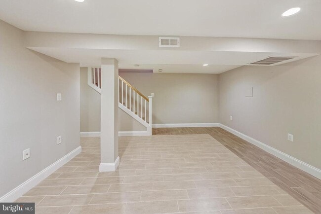 Building Photo - 5415 Illinois Ave NW