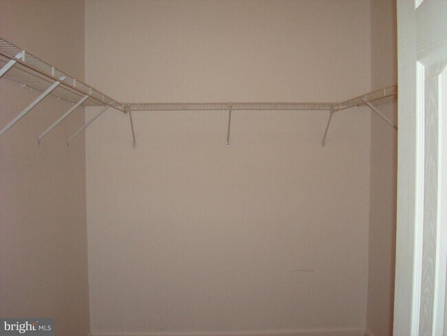 Building Photo - 7418 Hindon Cir