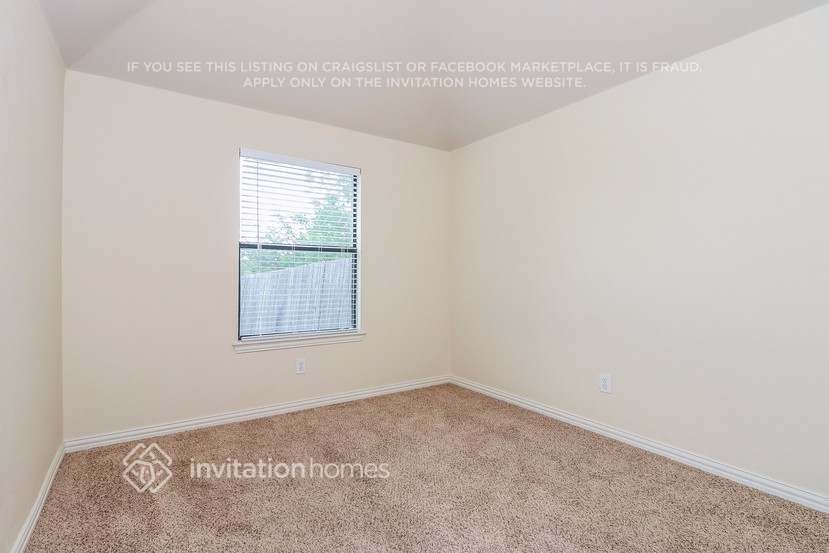 Building Photo - 529 Meadow Hill Dr