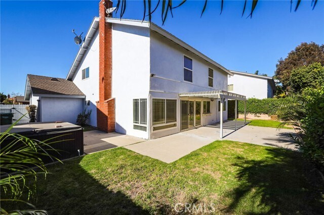 Building Photo - 17152 Englewood Cir