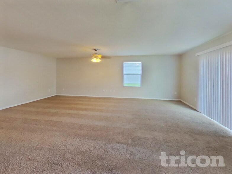 Building Photo - 4429 Warm Springs Way