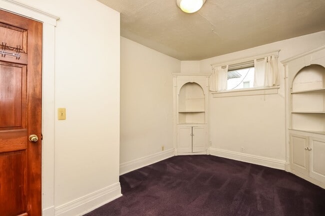 Building Photo - Available for Reservation 2026-27