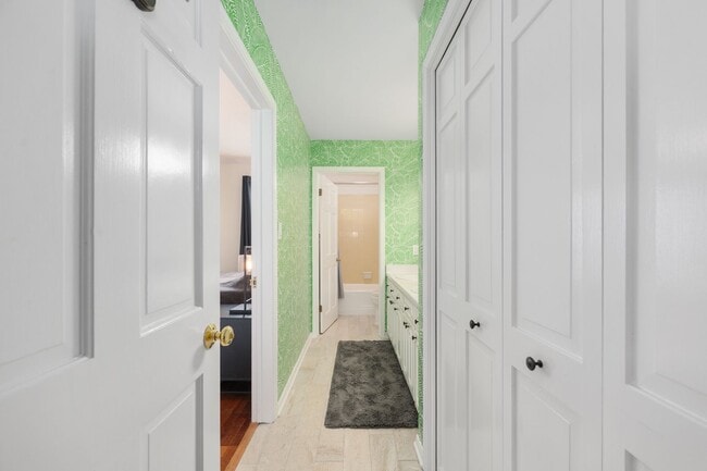 Building Photo - 2222 W University Ave